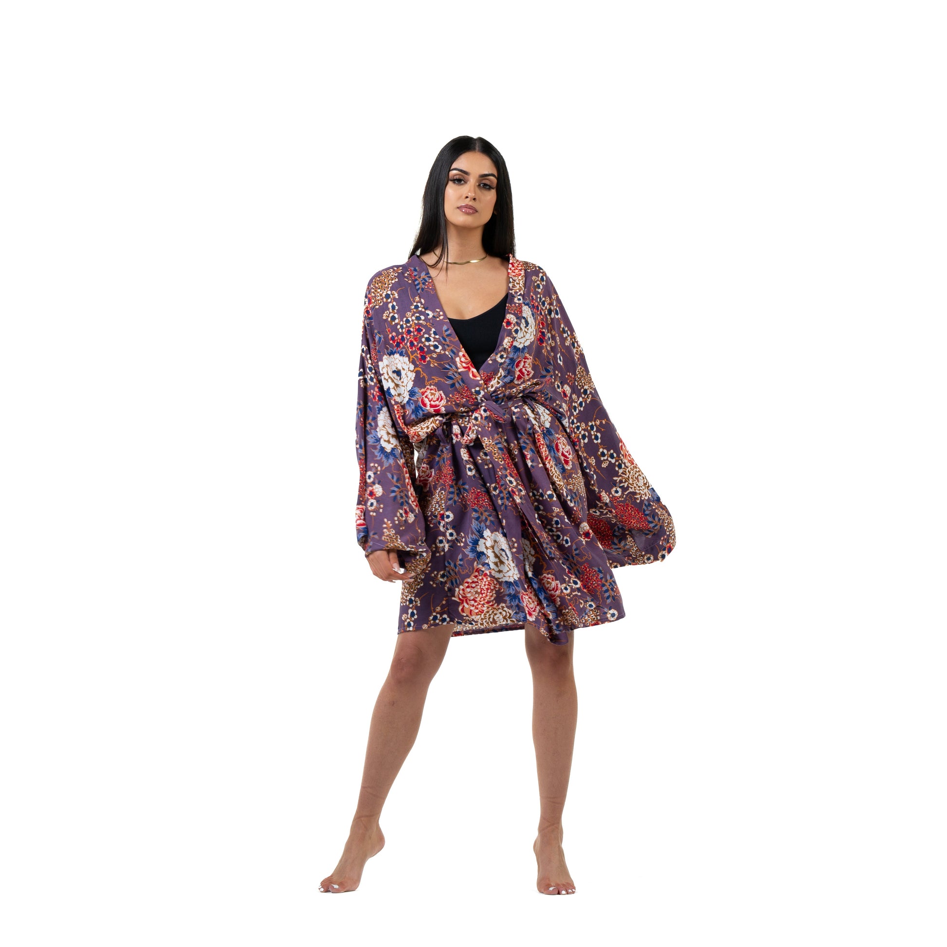 Natalie Anderson Chrysanthemum blossom print mauve, violet, purple viscose robe - model front view